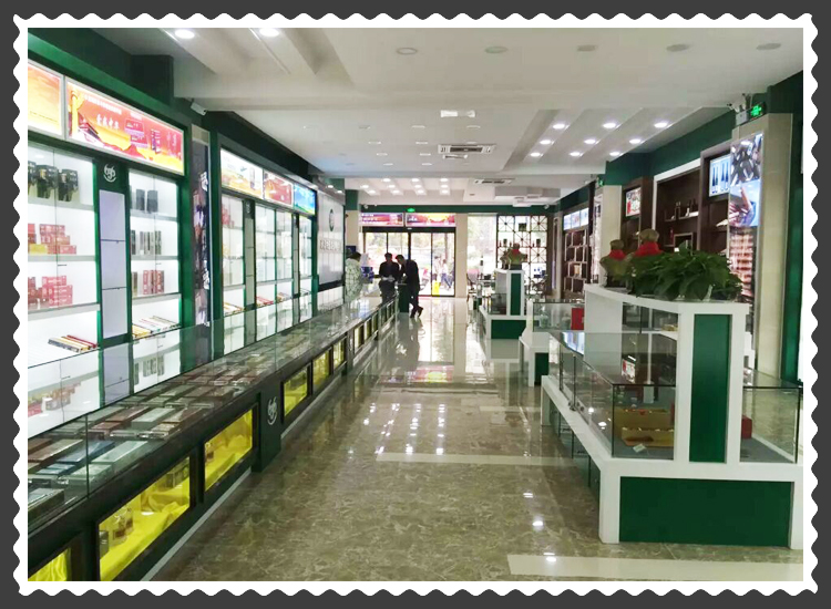 香烟占展示柜